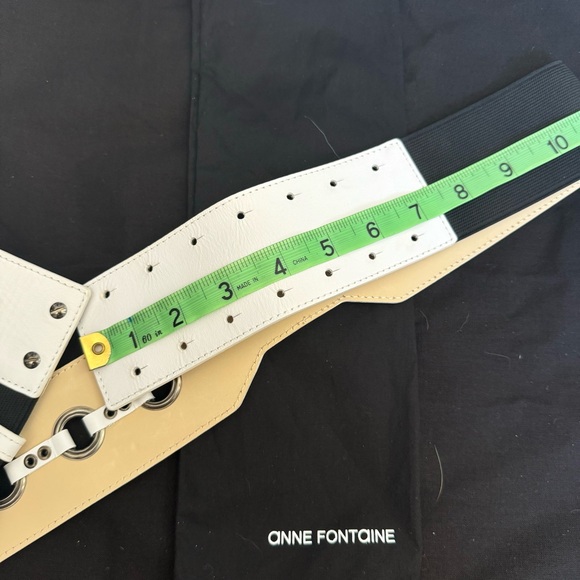 Anne Fontaine Statement Belt - Picture 9 of 14
